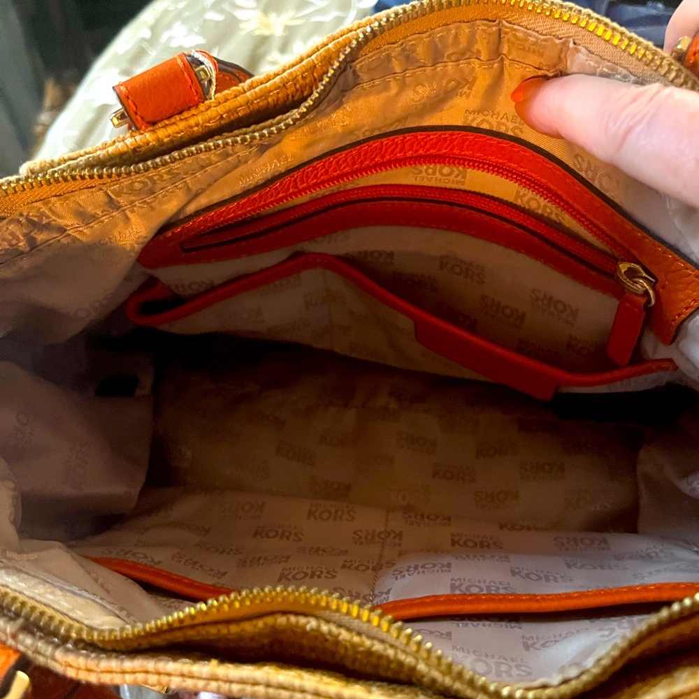 Michael Kors Tan and Brown Woven Shoulder Bag - Picture 3 of 5